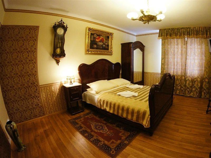 Florian Budget Rooms Krakau Buitenkant foto