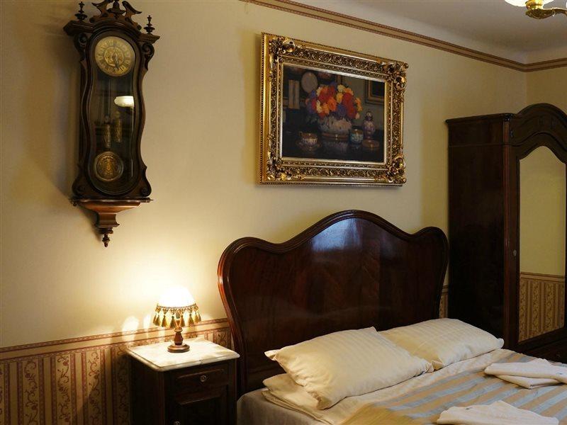 Florian Budget Rooms Krakau Buitenkant foto